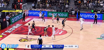 打嗨了！馬里奇弧頂持球突破過(guò)掉徐昕放籃打進(jìn)2+0 個(gè)人砍13分了！