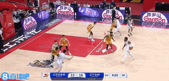 熱得很！王嵐嵚首節(jié)替補5分鐘拿8分 兩記三分全中+空切轉身上籃